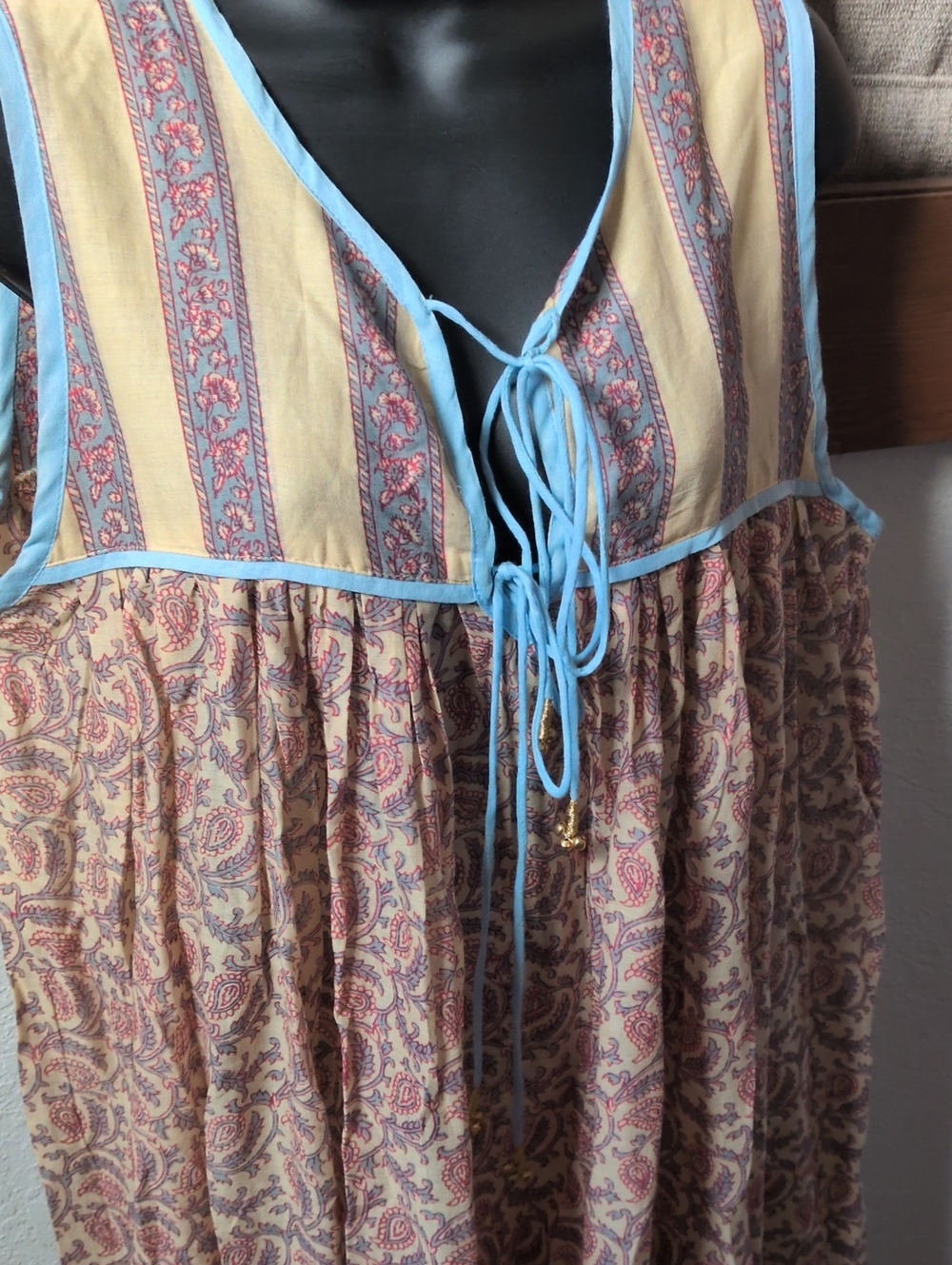 ✨ Nwt Daughters of India Aahna Dress in Bluebell size small - Picture 4 of 9